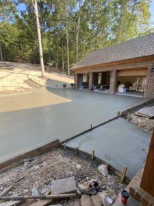 Gary & Debbie Mouton build a new house on Lake DeSoto