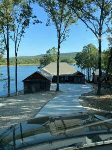 Gary & Debbie Mouton build a new house on Lake DeSoto