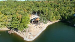 Gary & Debbie Mouton build a new house on Lake DeSoto