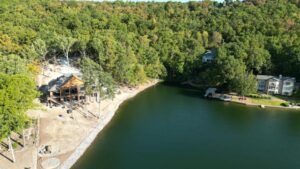 Gary & Debbie Mouton build a new house on Lake DeSoto